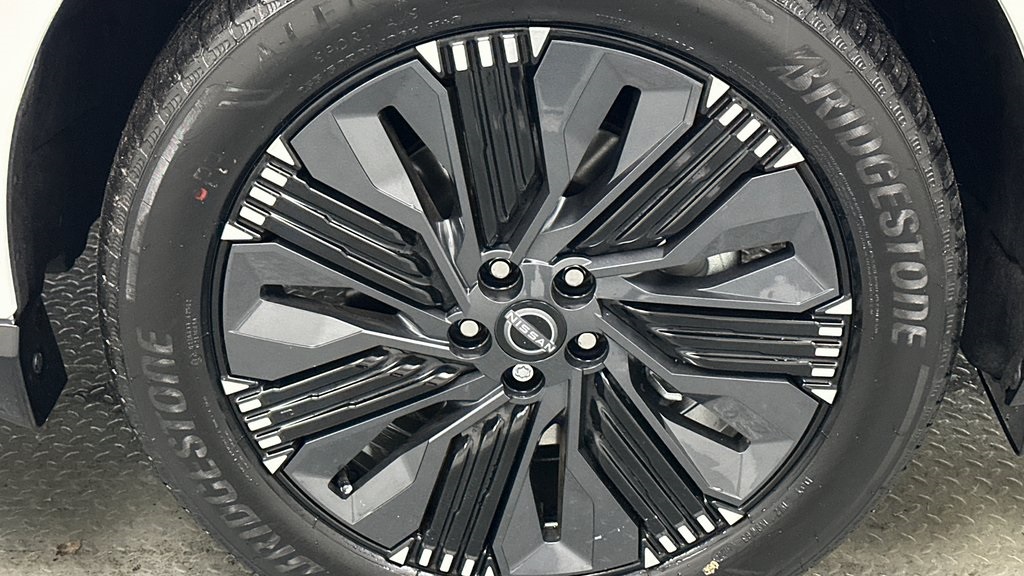 2025 Nissan Murano Platinum photo 21