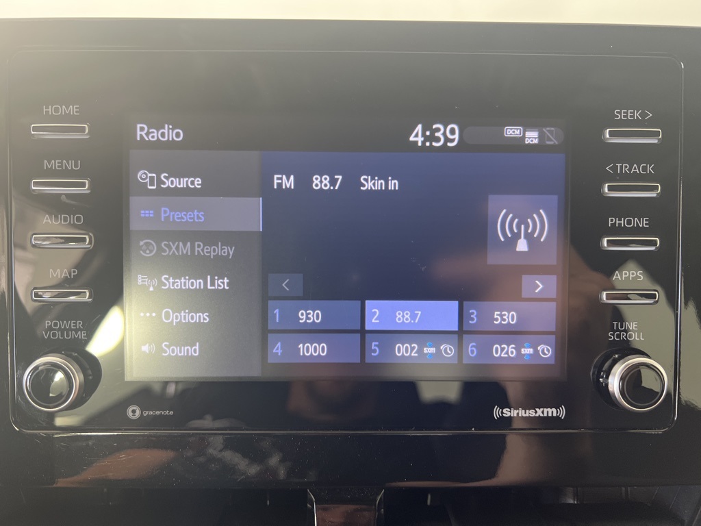 2023 Toyota Camry LE photo 10