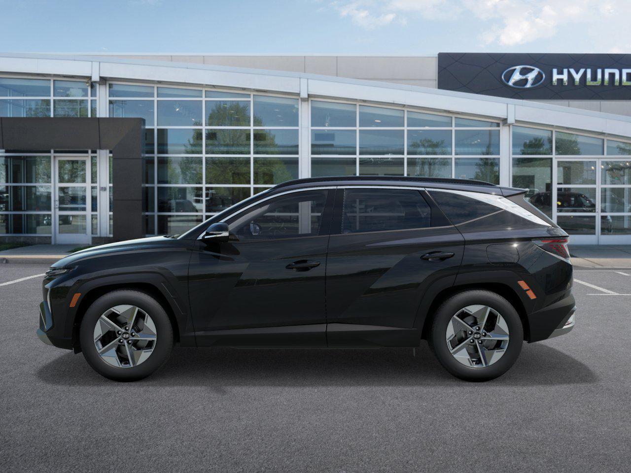 2025 Hyundai Tucson SEL Convenience photo 3