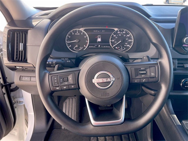 2024 Nissan Pathfinder S photo 4