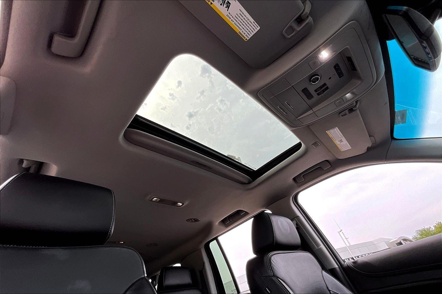2020 Gmc Yukon XL SLT photo 21