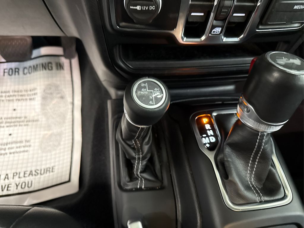 2022 Jeep Wrangler Unlimited Sahara 4xe photo 33