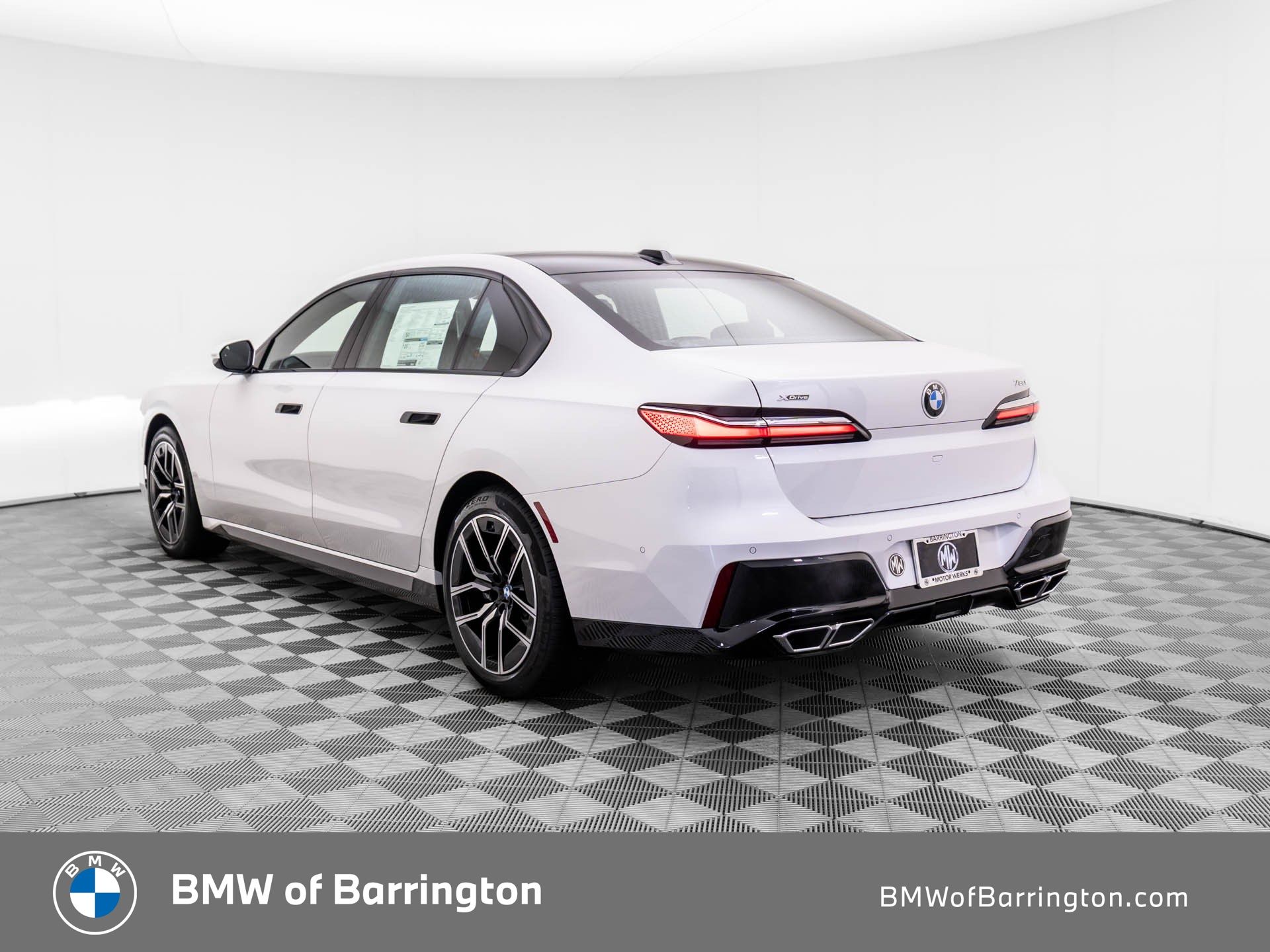 New 2025 Mineral White Metallic BMW 760i xDrive image 3