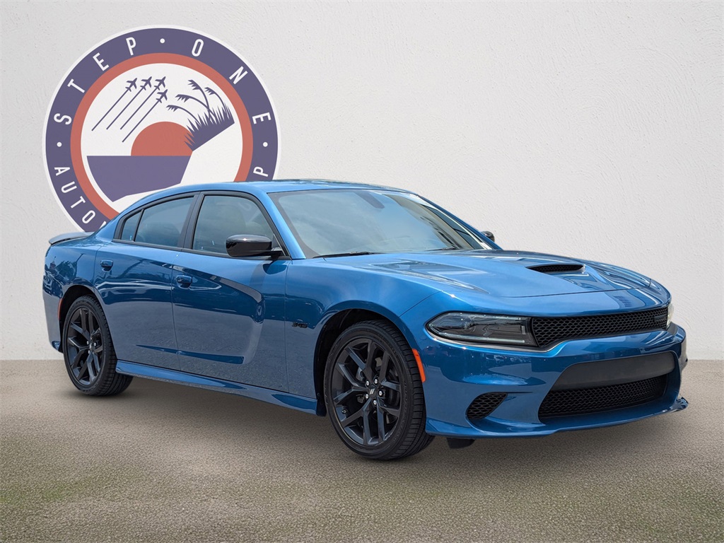 2023 Dodge Charger R/T photo 2