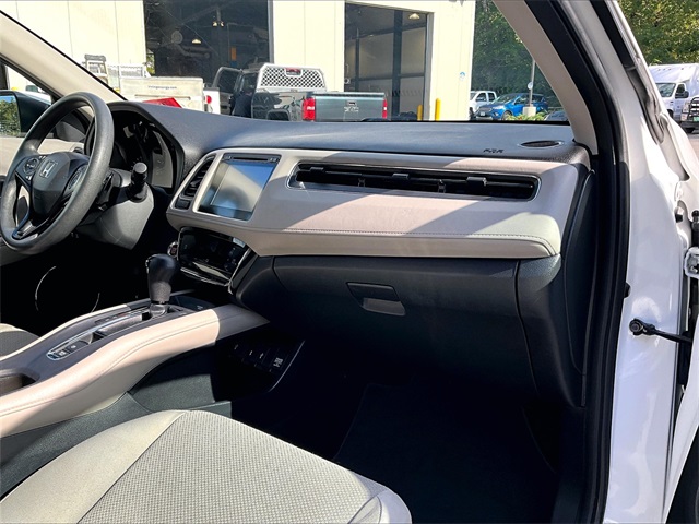 2018 Honda HR-V EX photo 17