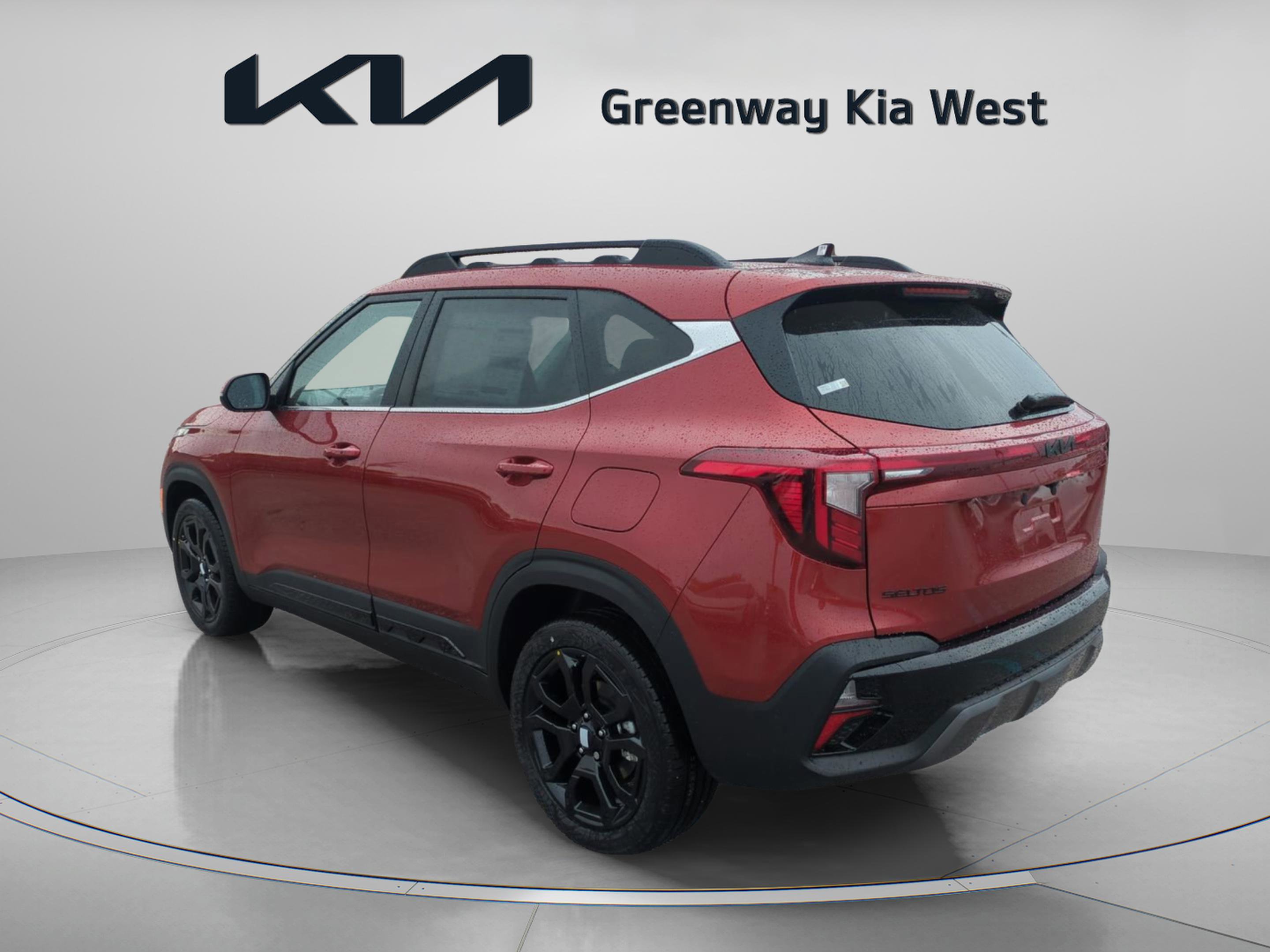 2025 Kia Seltos X-Line photo 3