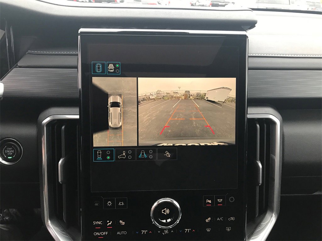 2026 GMC ACADIA - Image 23