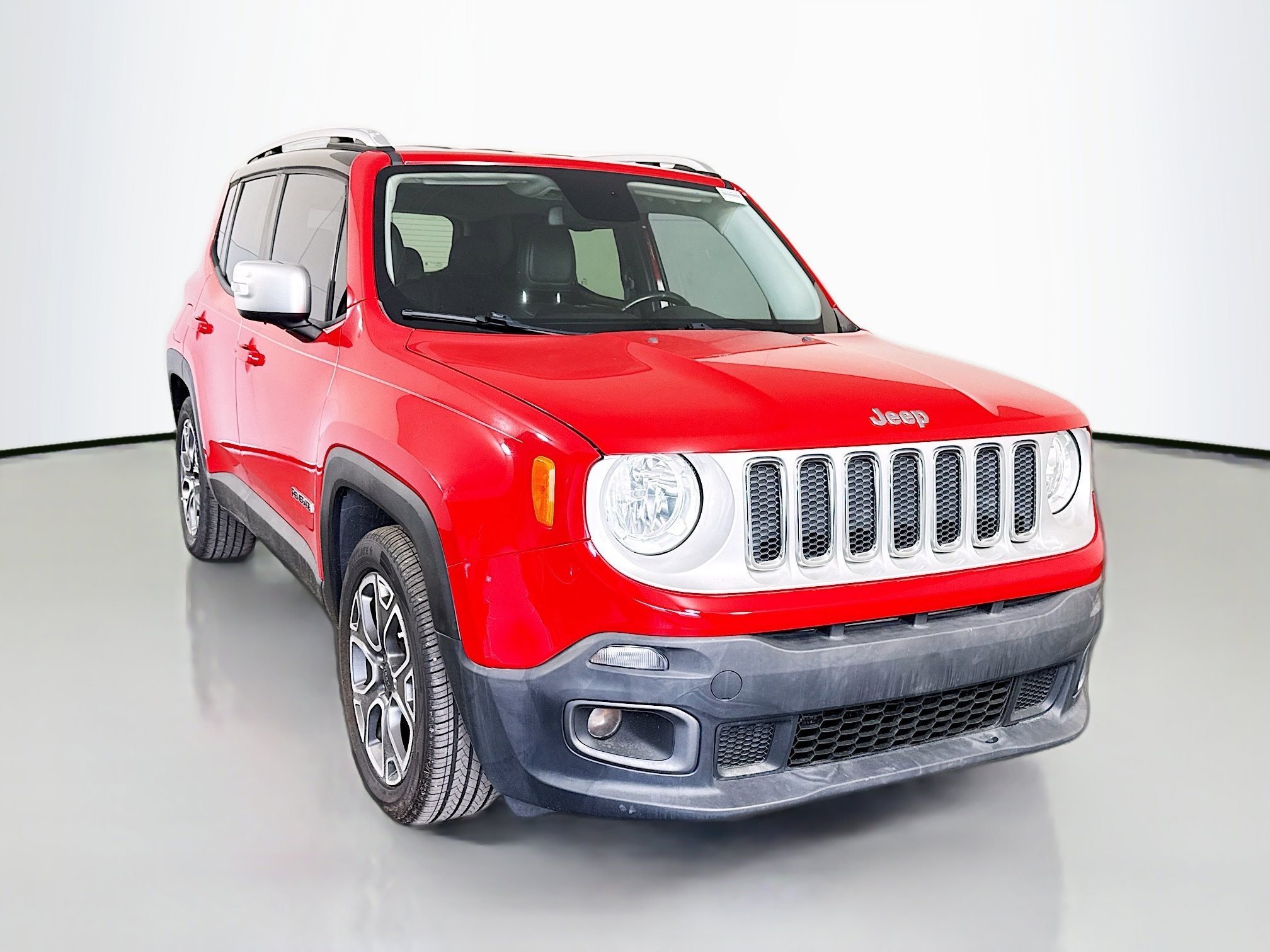 2016 Jeep Renegade Limited's photo