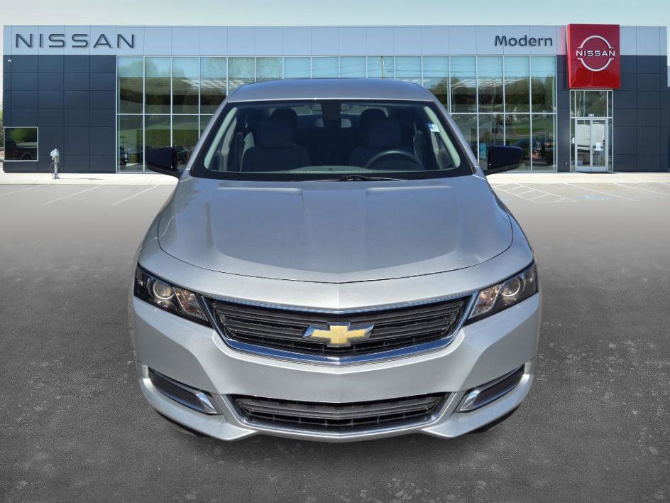 2016 Chevrolet Impala LS photo 2
