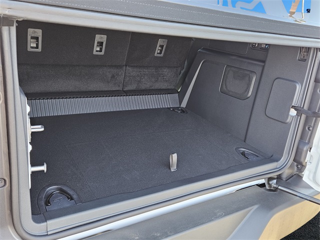 2025 Ford Bronco Base photo 7