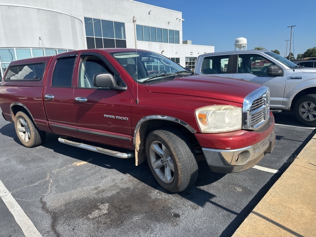 2007 Dodge Ram SLT photo 8