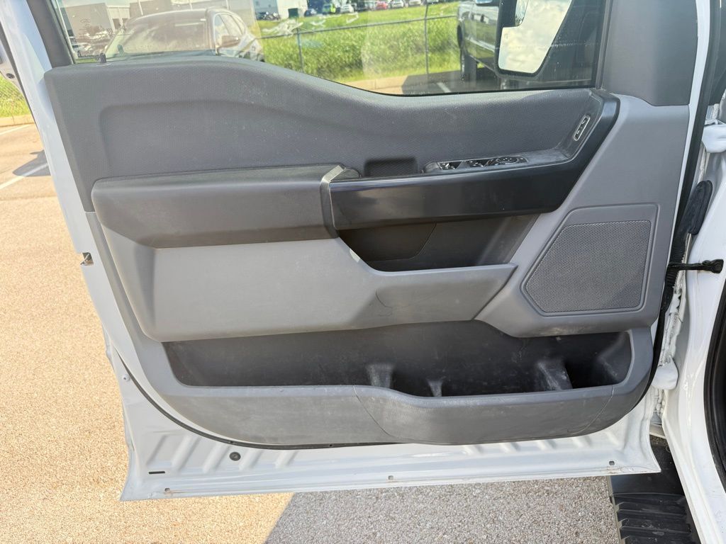 2022 Ford F-150 XL photo 4