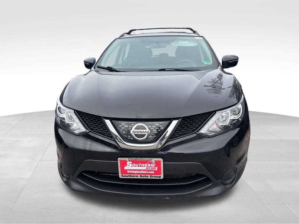 2018 Nissan Rogue Sport SV photo 4