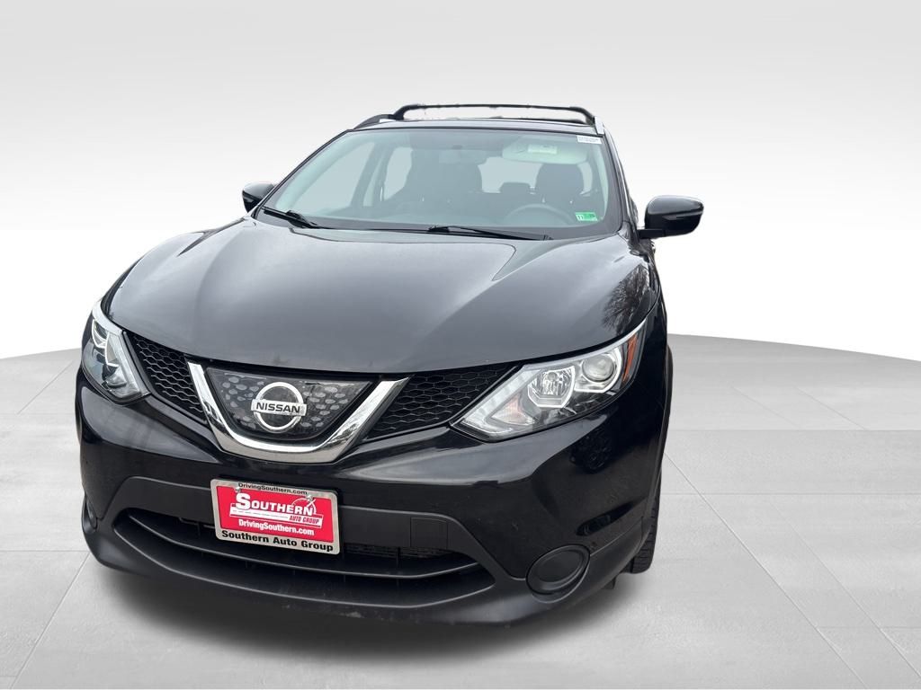 2018 Nissan Rogue Sport SV photo 3