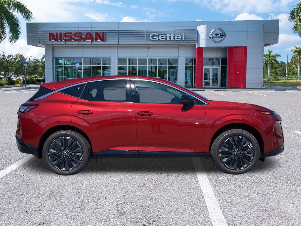 2025 Nissan Murano Platinum photo 2