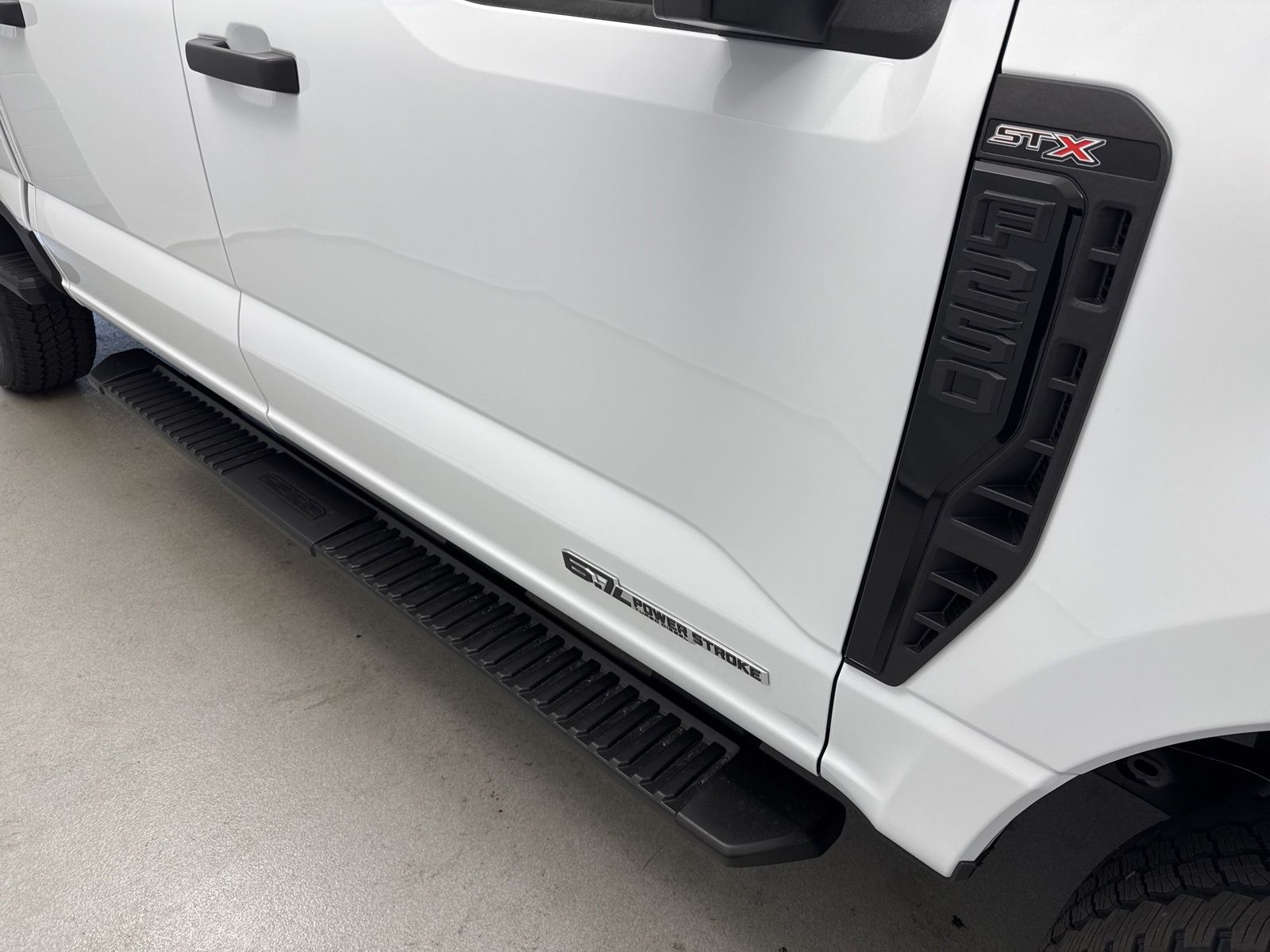 2026 Ford F-250 photo 2