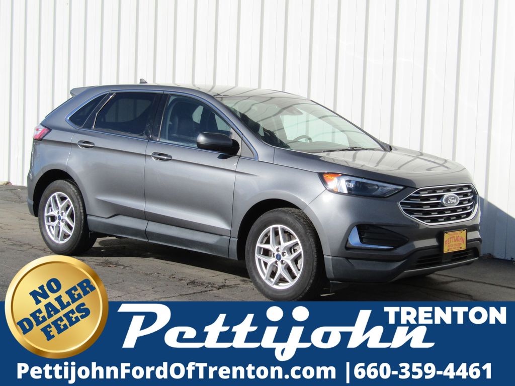 2022 Ford Edge SEL's photo