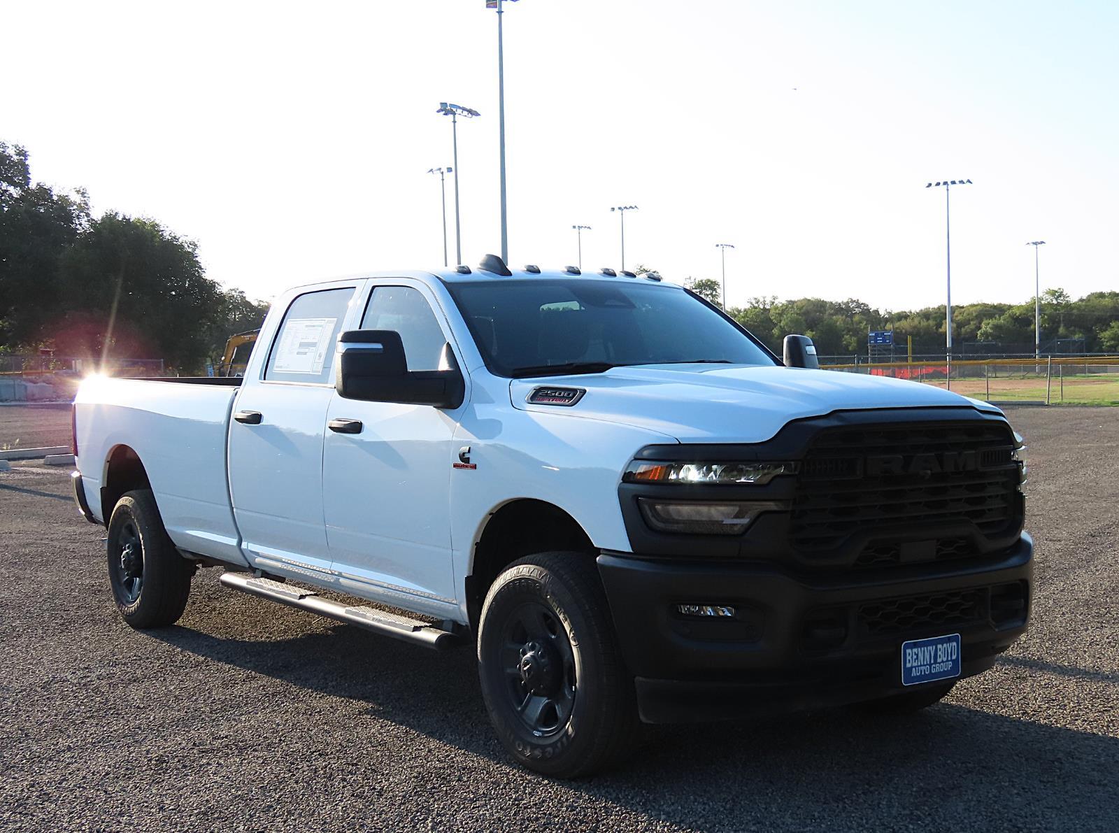 2026 Ram 2500 Tradesman photo 6