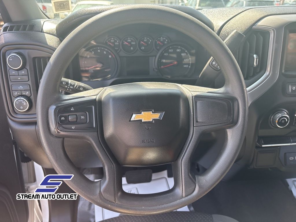 2022 Chevrolet Silverado 2500HD Custom photo 24