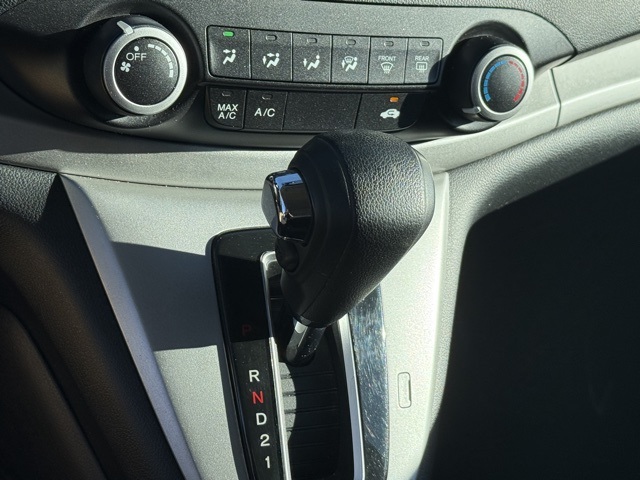 2013 Honda CR-V LX photo 14