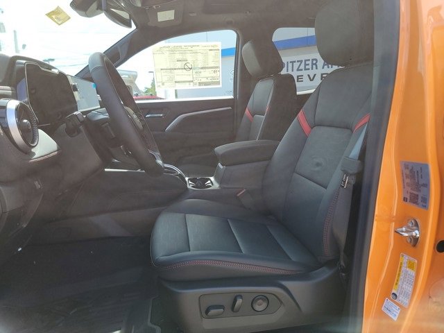 2026 Chevrolet Colorado Z71 photo 13