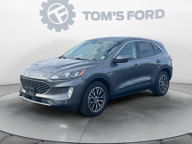 2022 Ford Escape SEL's photo