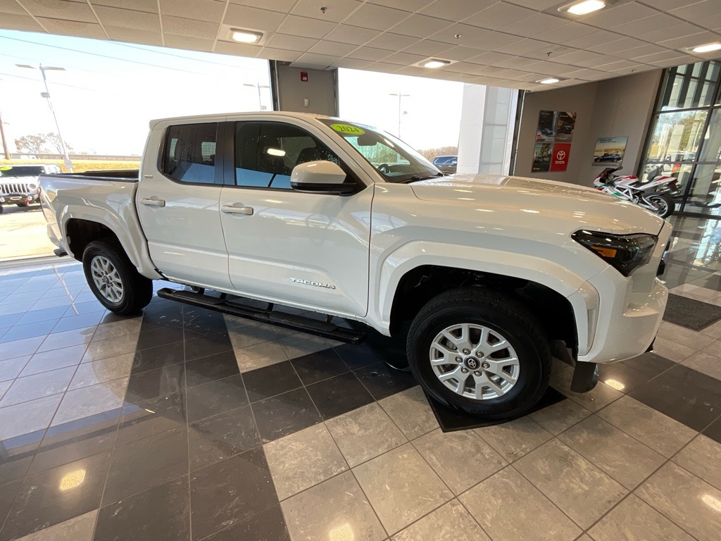 Used 2024 Toyota Tacoma SR5 with VIN 3TMLB5JN3RM044941 for sale in Kansas City