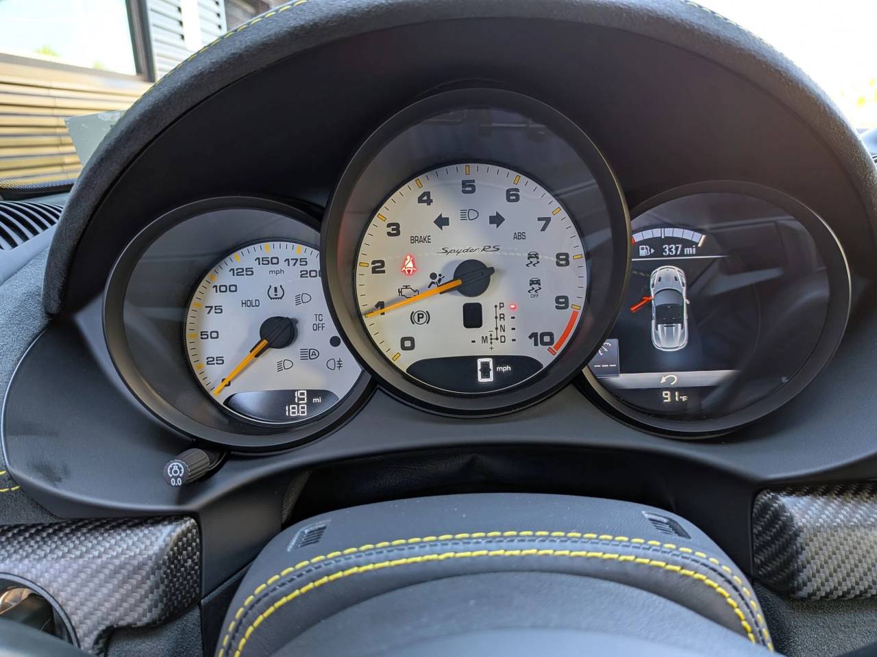 2025 Porsche Boxster Spyder photo 15