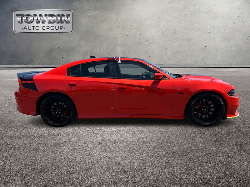 2022 Dodge Charger R/T Scat Pack photo 3