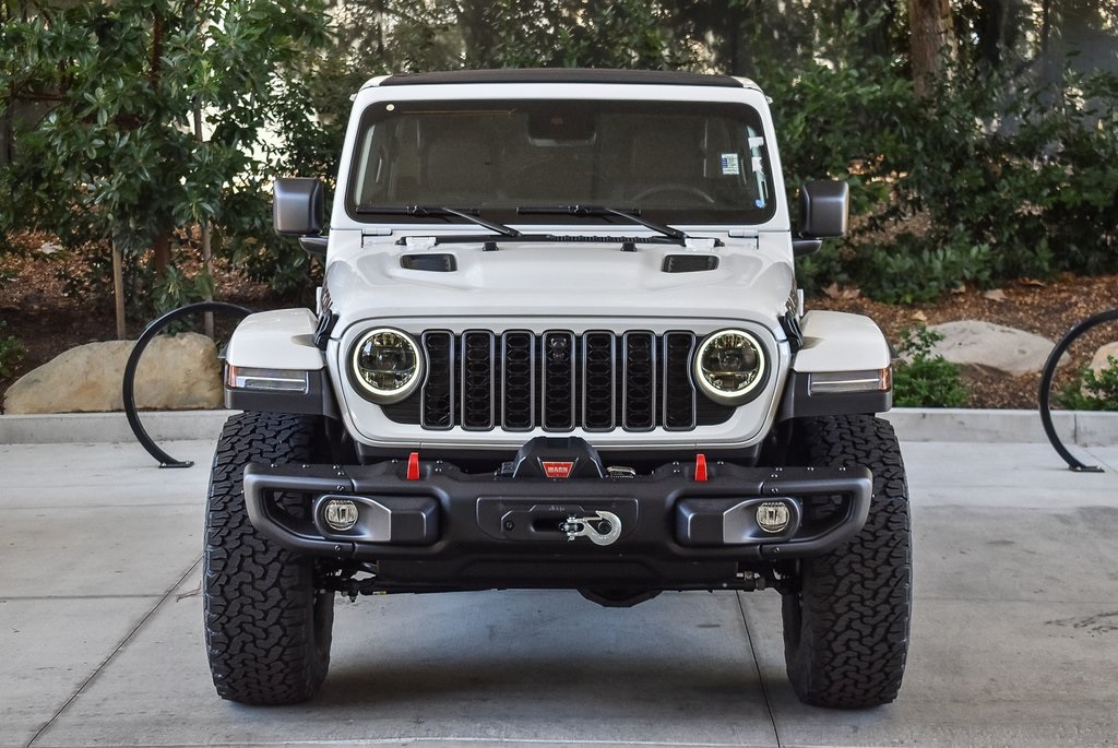 2025 Jeep Wrangler Rubicon X photo 2