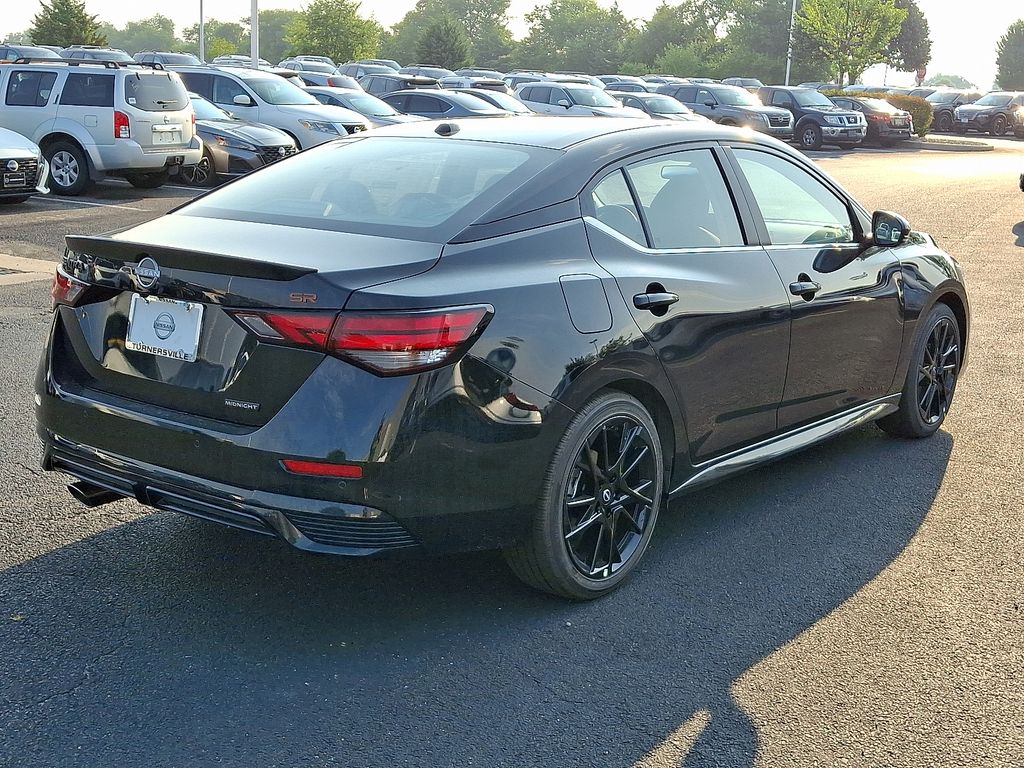 2025 Nissan Sentra SR photo 4