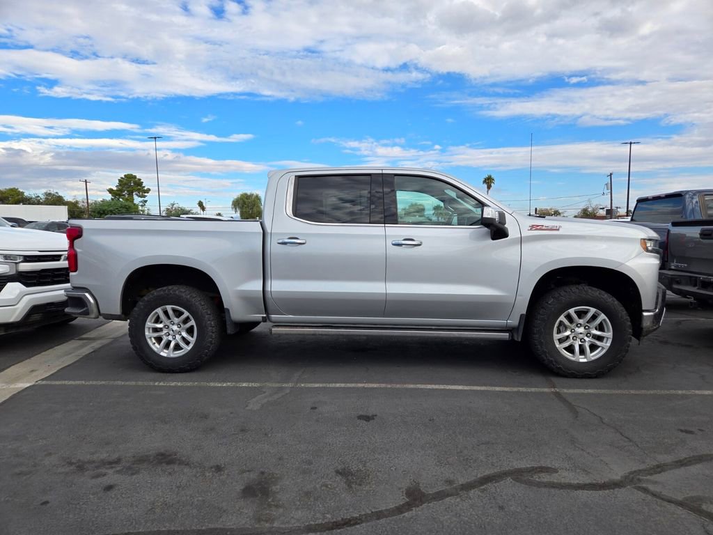 2019 Chevrolet Silverado 1500 LTZ photo 2
