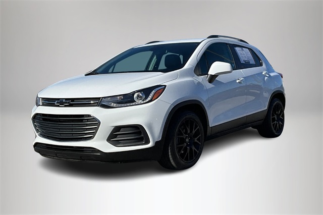 Used 2021 Chevrolet Trax LT with VIN KL7CJLSB2MB355043 for sale in Florence, AL