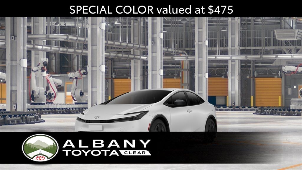 2026 Toyota Prius SE's photo