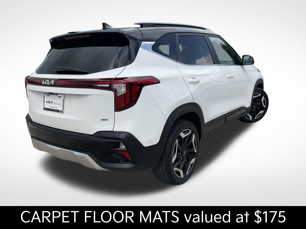 2024 Kia Seltos SX photo 2