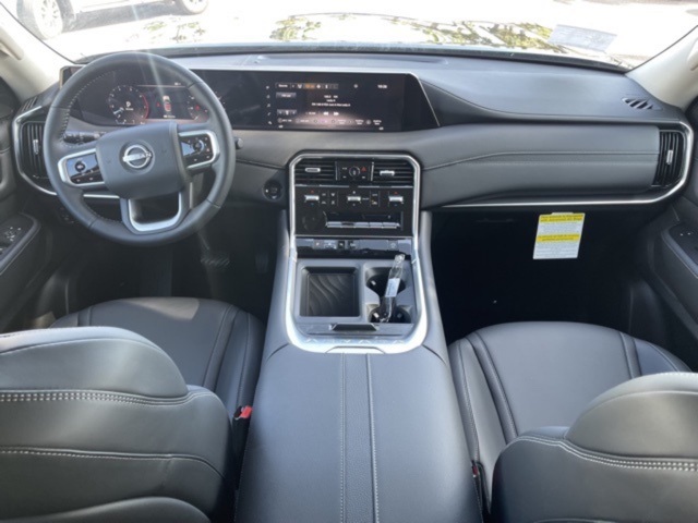 2025 Nissan Armada SV photo 18