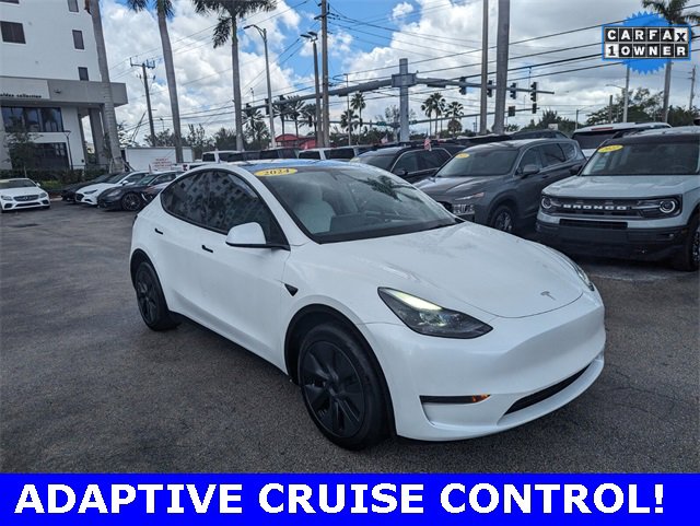 Used 2024 Tesla Model Y Long Range with VIN 7SAYGDED5RF203971 for sale in Fort Lauderdale, FL