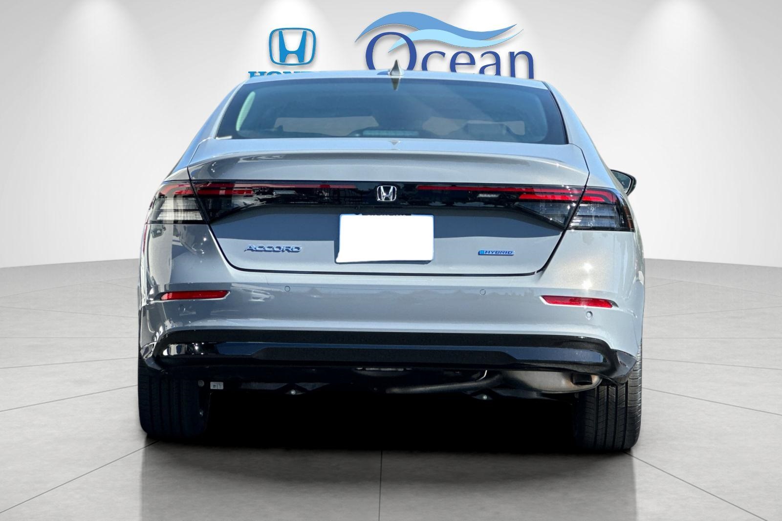 2025 Honda Accord Hybrid EX-L photo 4