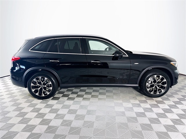 2025 Mercedes Benz GLC 350e 4MATIC photo 8