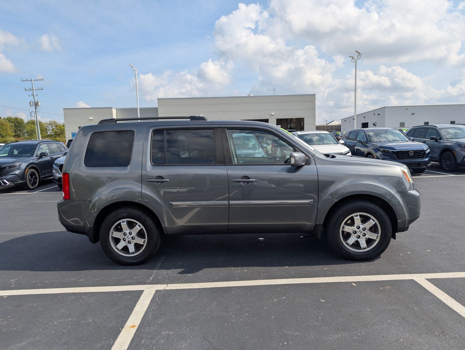 2011 Honda Pilot Touring photo 7