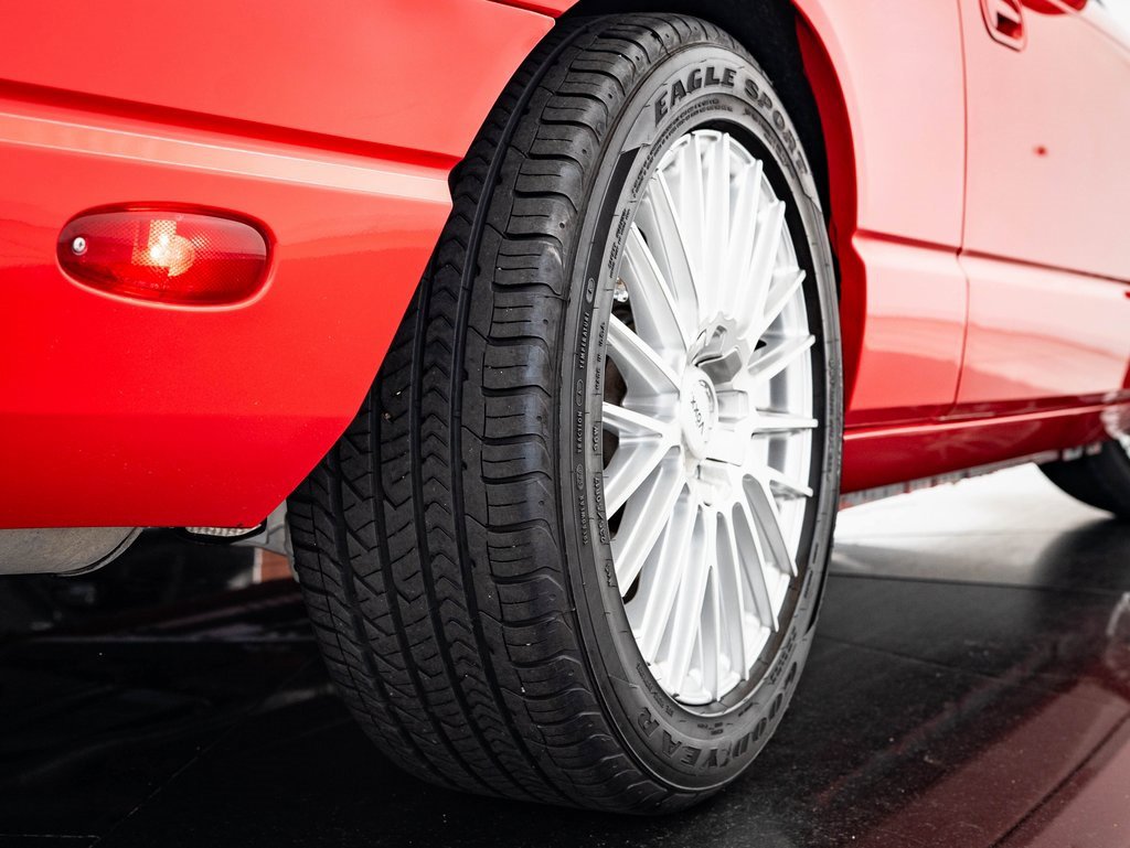 2002 Ford Thunderbird Base photo 30