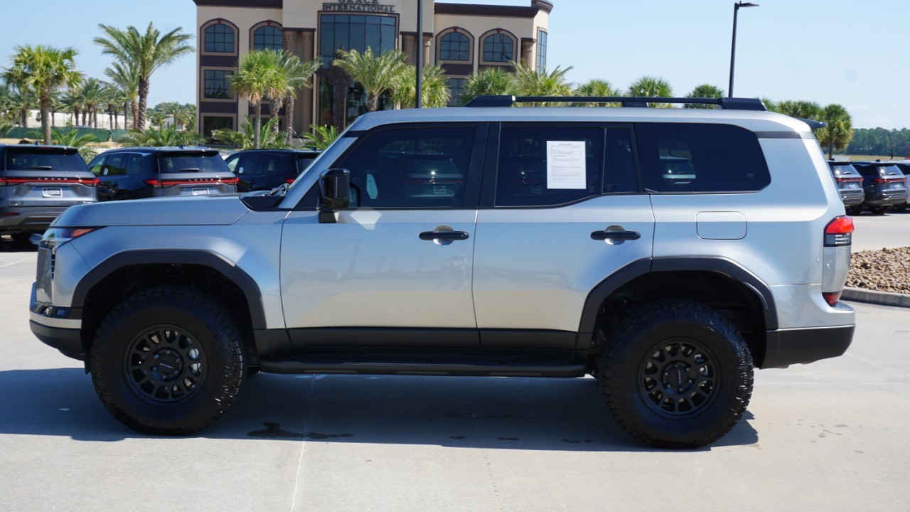 2024 Lexus GX 550 Overtrail photo 6