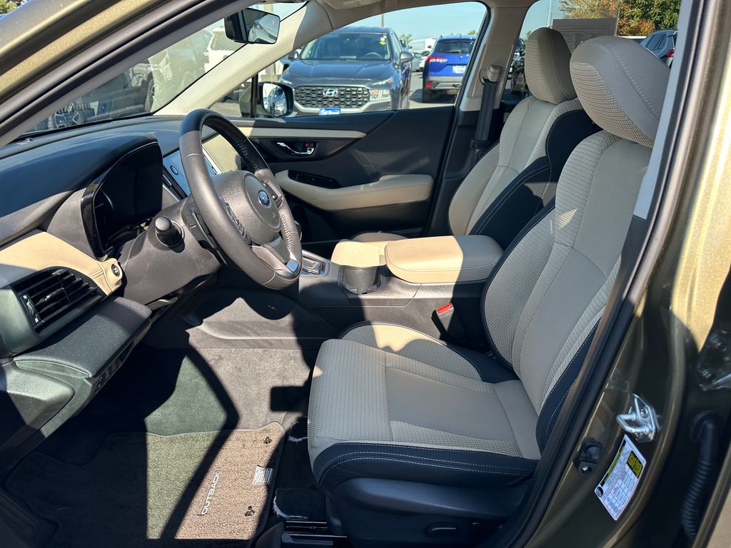 2023 Subaru Outback Premium photo 13