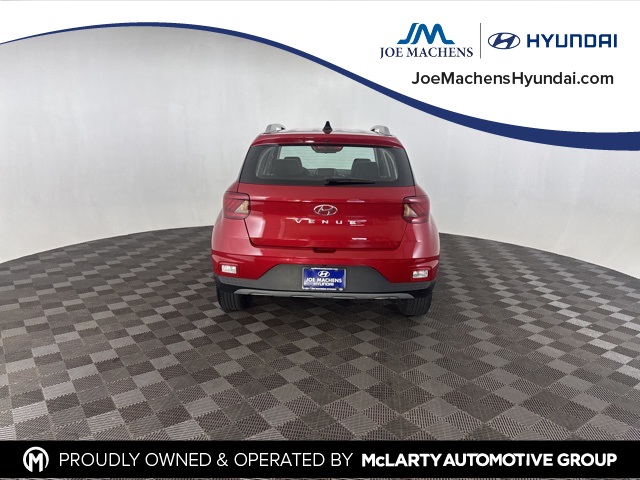 2022 Hyundai Venue SEL Limited photo 4