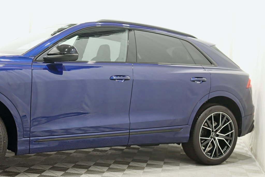 2021 Audi SQ8 Prestige photo 3