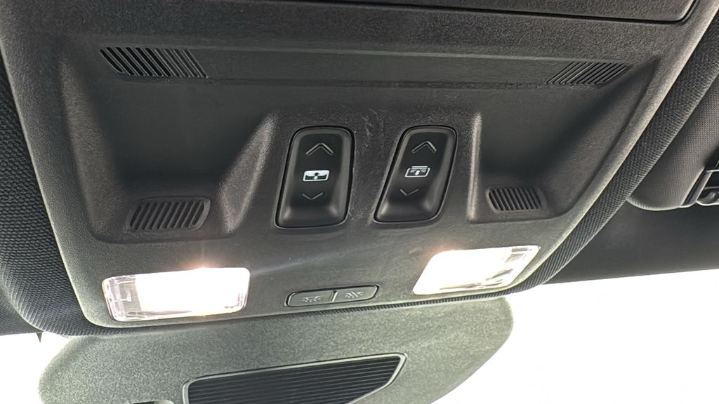 2024 Ford Escape ST-Line Select photo 32