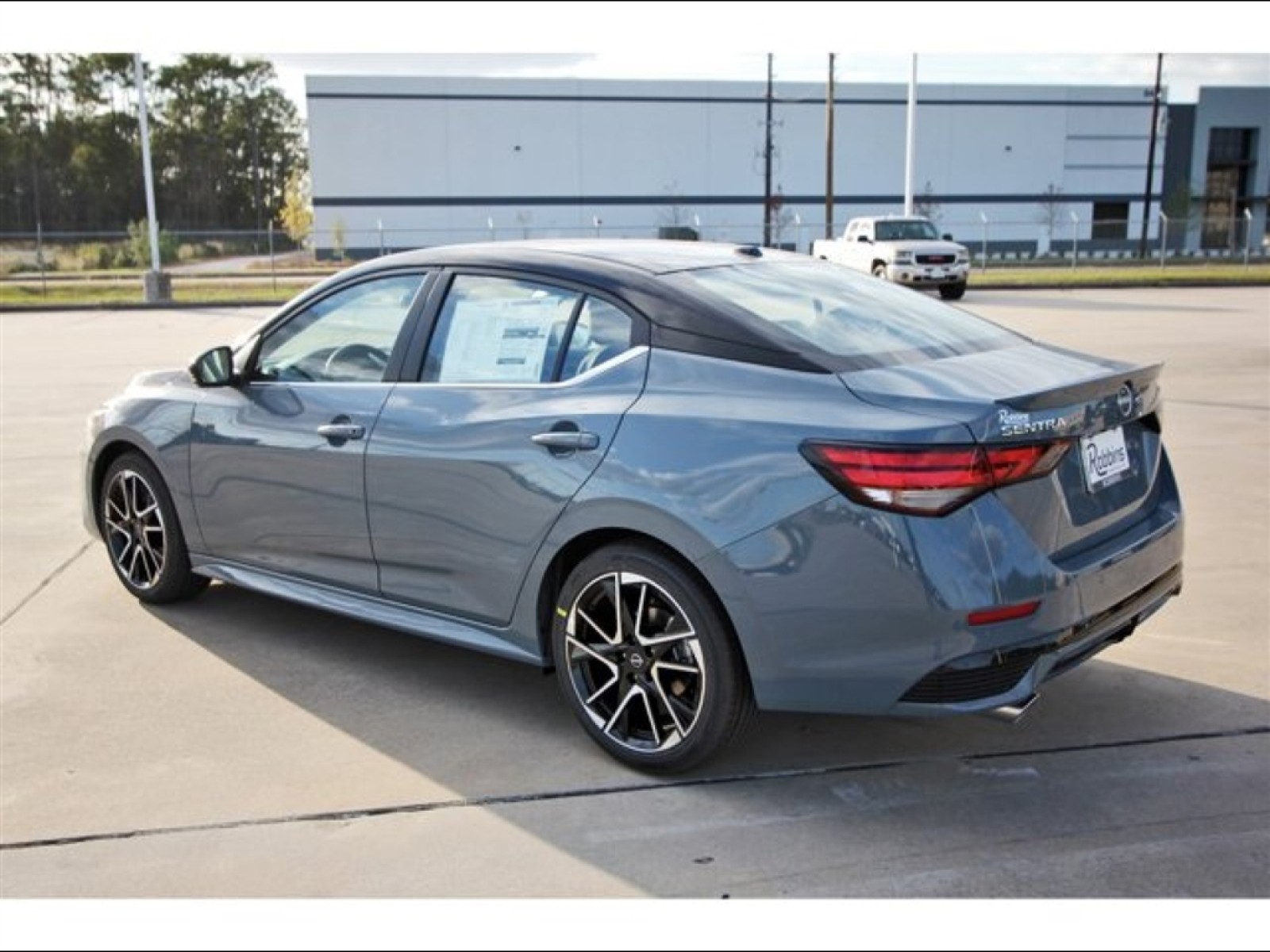 2025 Nissan Sentra SR Gray at Robbins Nissan