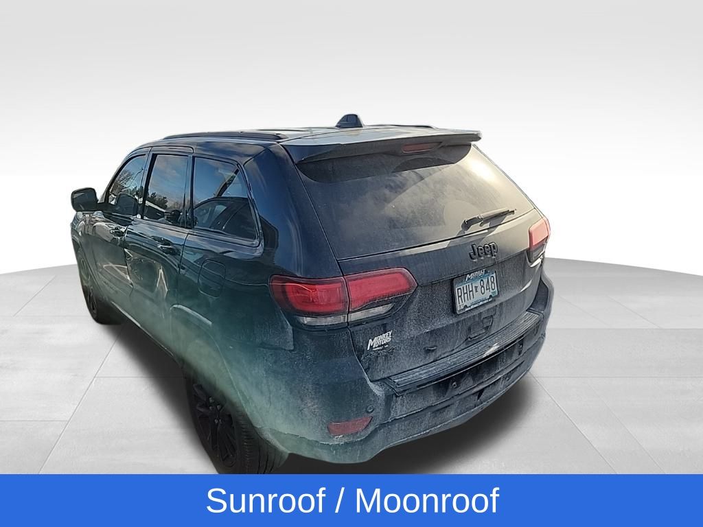 2018 Jeep Grand Cherokee Altitude photo 2