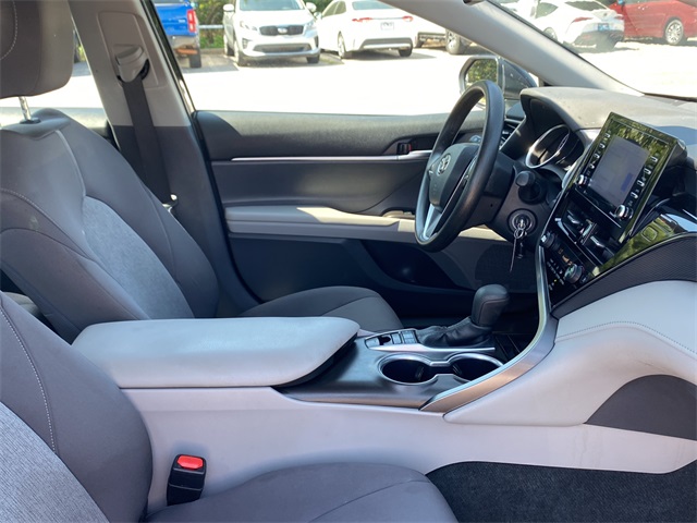 2024 Toyota Camry LE photo 12
