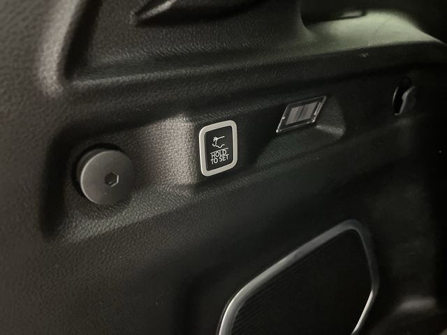 2021 Jeep Grand Cherokee Limited photo 14